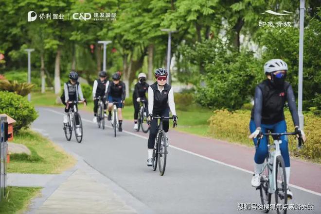 印象青城售楼处(官方网站)-2025印象青城-最新楼盘评测(图18) 印象青城售楼处(官方网站)-2025印象青城-最新楼盘评测(图18)