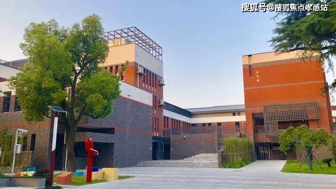 ®保利建发璟玥府 保利建发璟玥府官方售楼处发布: 高性价来袭!(图18) ®保利建发璟玥府 保利建发璟玥府官方售楼处发布: 高性价来袭!(图18)